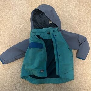 Patagonia Kids Teal and Gray/Blue Raincoat